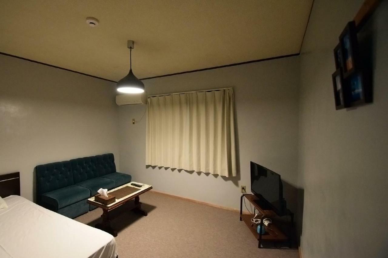 Hotel Henza Uruma Eksteriør bilde